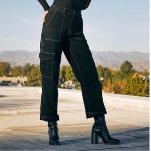 BDG high-waisted contrast stitch skate jean
UO